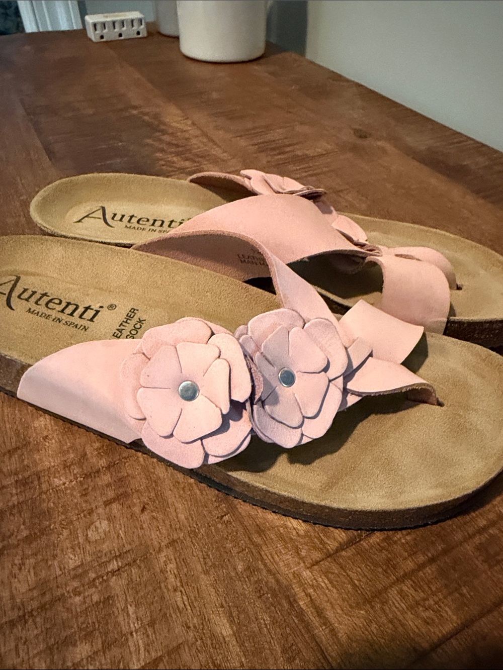 Autenti Pink Floral Slide Sandals with Leather Footbed